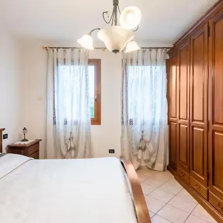 Mary Monte Grappa * بورسو ديل جرابا